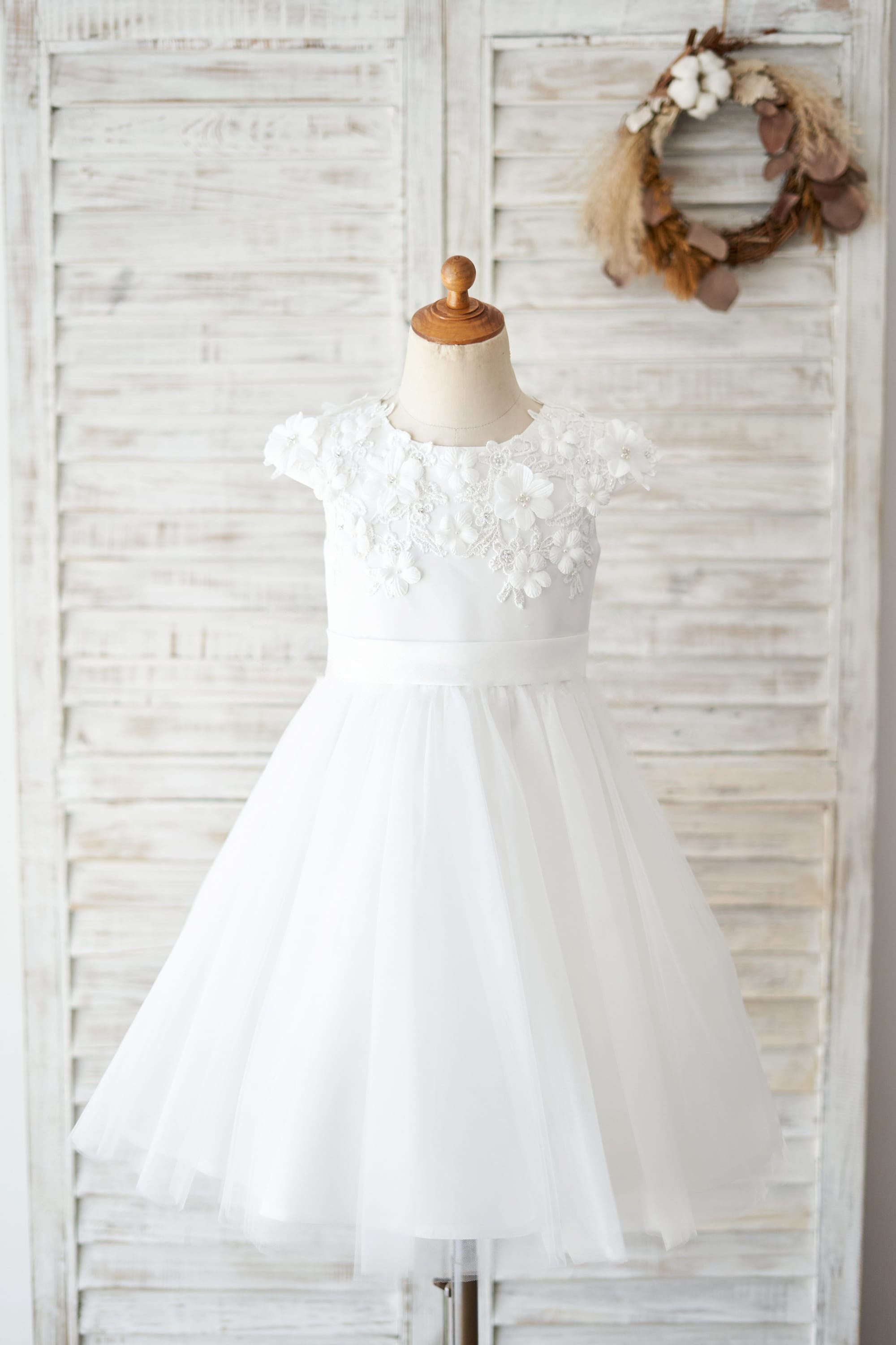 Lace cap sleeve sale flower girl dress
