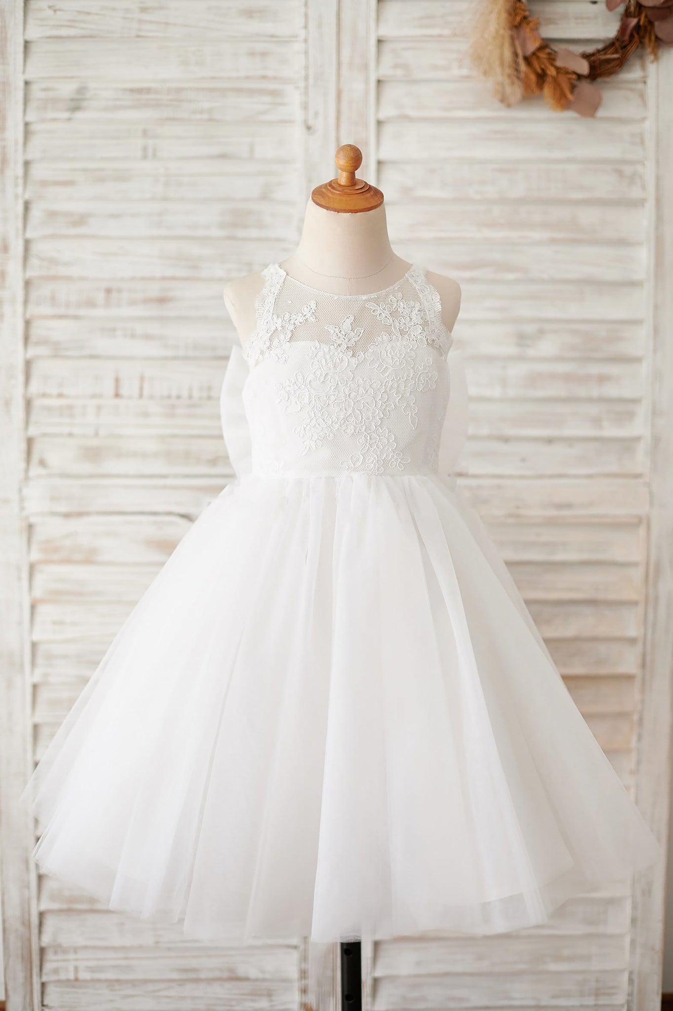 Ivory Lace Tulle Spaghetti straps Halter Neck Wedding Flower Girl Dress with Bow