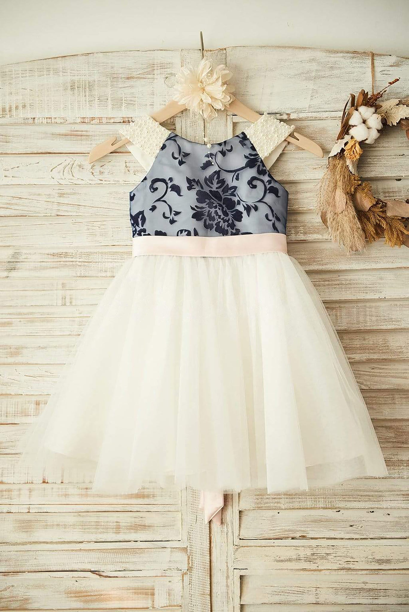 Girls V Back Navy Blue Lace Ivory Tulle Flower Girl's Dress Party Dress with Pearl / Blush Pink Bow Belt